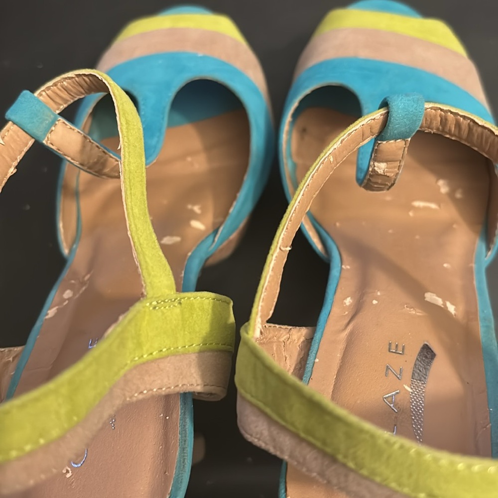 Glaze Women's Blue and Yellow Sandal - Picture 6 of 8